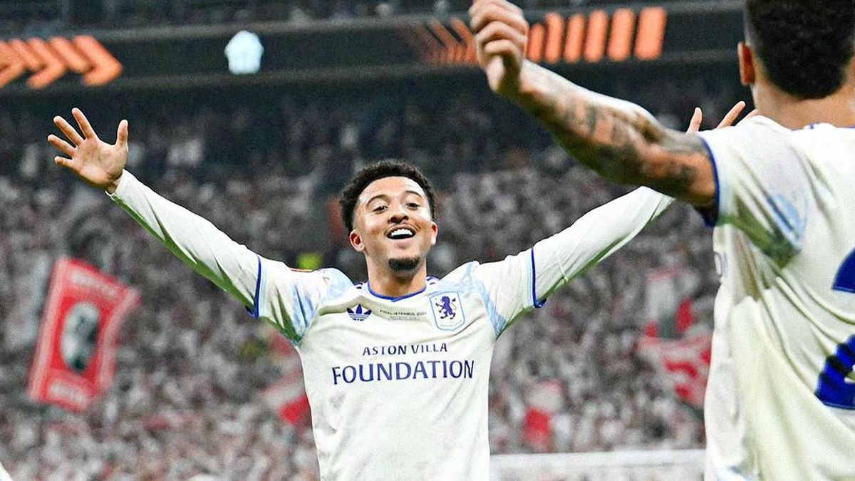 Jadon Sancho lập kỷ lục ngày Aston Villa đi vào lịch sử - Báo VietnamNet