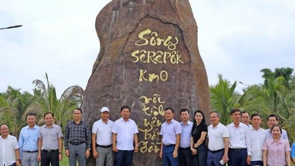 Bí thư Tỉnh ủy Đắk Lắk khảo sát điểm du lịch sinh thái nông nghiệp tại xã Ea Na - Nông nghiệp Hữu cơ Việt Nam