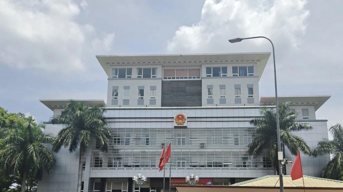 Bộ GD&ĐT làm rõ tiêu chuẩn trình độ nhân viên y tế trường học - Báo Giáo Dục & Thời Đại