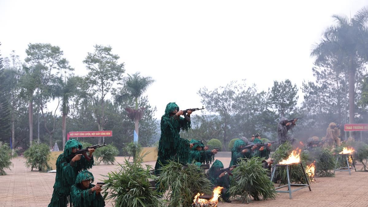 Trung đoàn Cảnh sát Cơ động Tây Nguyên hoàn thành tốt nhiệm vụ huấn luyện chiến sĩ mới năm 2026 - Chuyên trang Công an Đà Nẵng - Báo Công an Nhân dân