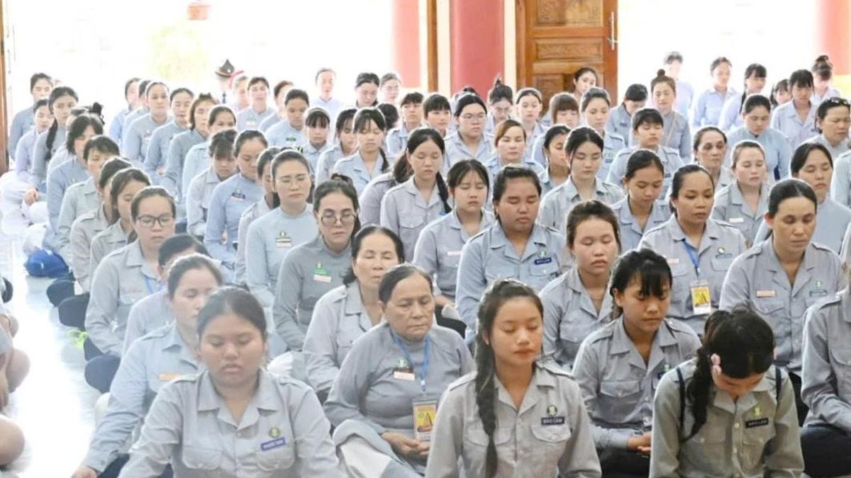 Đắk Lắk: Hơn 200 huynh trưởng và đoàn sinh khu vực phía Đông tu Bát quan trai tại chùa Xuân Vân - Giác ngộ