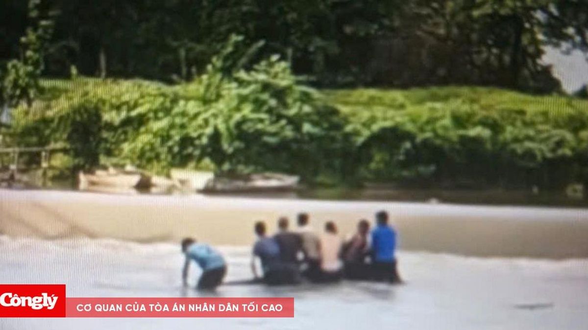 Lật thuyền giữa dòng nước xoáy, hai vợ chồng tử vong thương tâm - Báo Công Lý