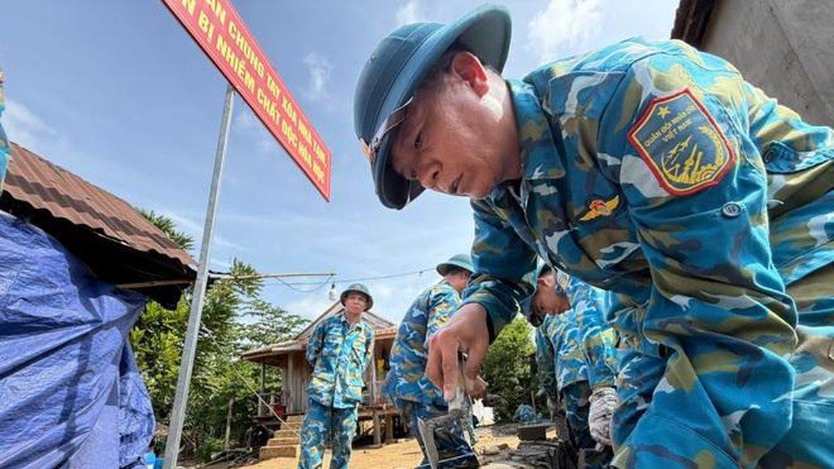 Những 'người thợ xây' đặc biệt dựng mái ấm cho gia đình chính sách - Tạp chí Người Đưa Tin