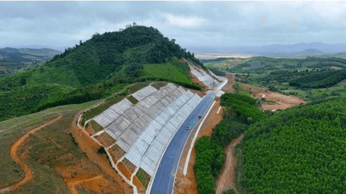 Cao tốc Khánh Hòa - Buôn Ma Thuột: Dự án thành phần 3 đạt gần 97% khối lượng - Báo Lâm Đồng
