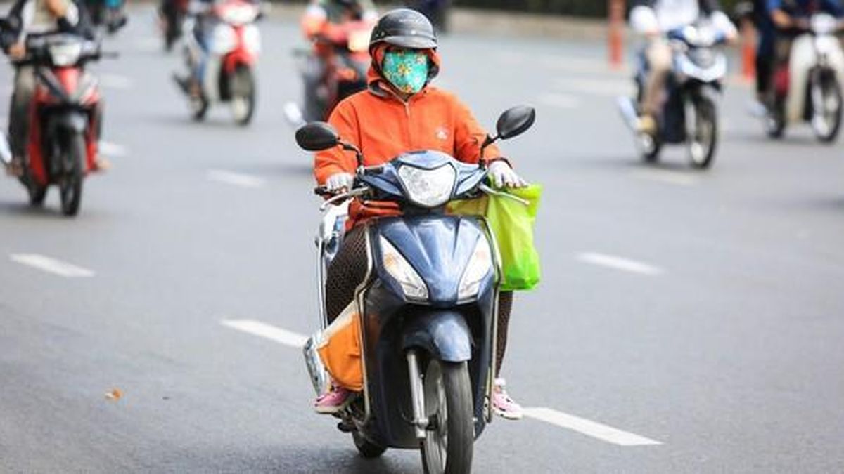 Miền Bắc nắng nóng gay gắt, chiều tối xuất hiện mưa dông mạnh - Báo Sức Khỏe & Đời Sống
