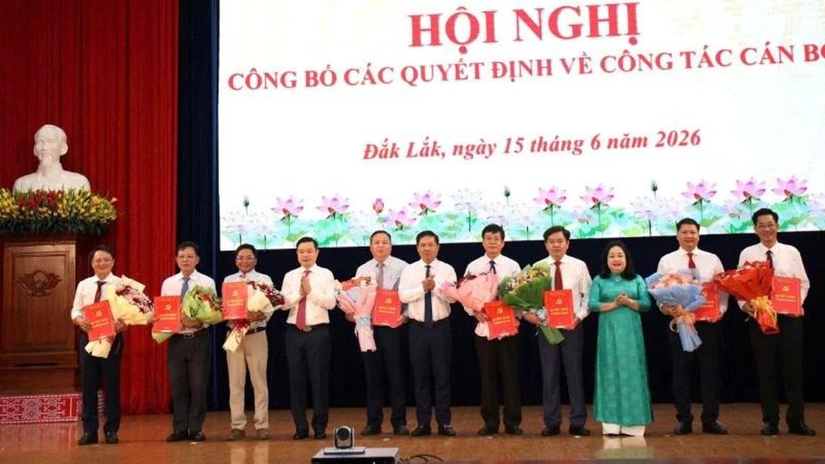 Đắk Lắk điều động và bổ nhiệm hàng loạt cán bộ, lãnh đạo các sở, ngành, địa phương - Báo Nhân Dân