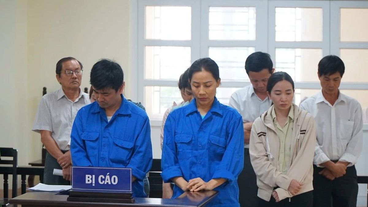 Phan Quốc Việt cùng 11 đồng phạm vụ Việt Á Đắk Lắk lãnh án - Báo Công An Nhân Dân
