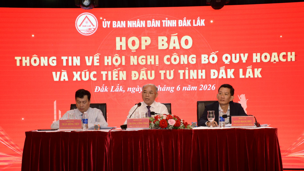 Đắk Lắk tập trung cải thiện môi trường đầu tư, nâng cao năng lực cạnh tranh - Báo Quân Đội Nhân Dân