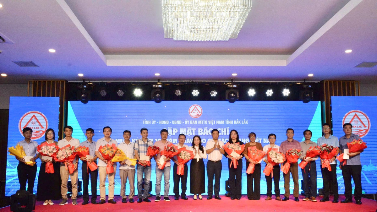 Đắk Lắk tập trung triển khai đồng bộ nhiều nhiệm vụ chiến lược - Báo Quân Đội Nhân Dân