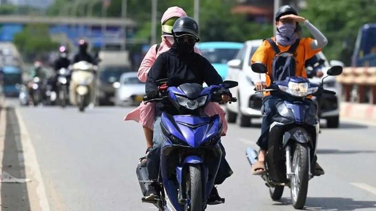 Nắng nóng gay gắt, nơi nào nhiệt độ trên 40 độ C? - Báo Người Lao Động