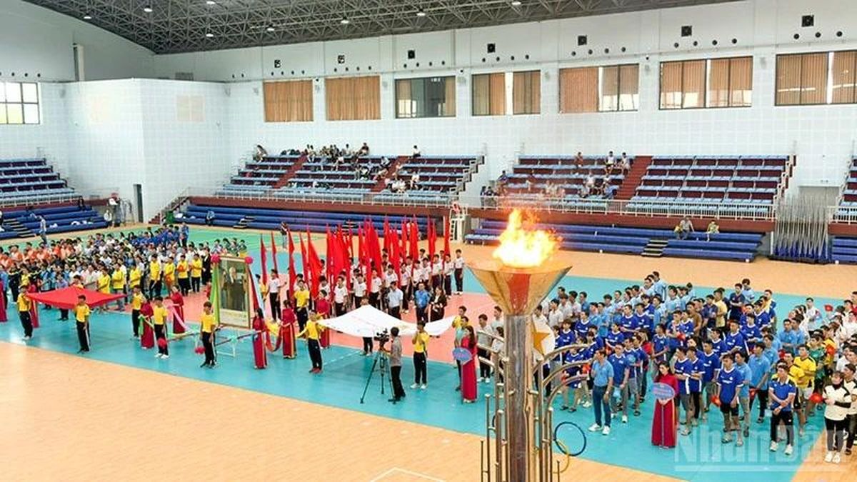 Khai mạc vòng chung kết Đại hội TDTT công nhân viên chức tỉnh Vĩnh Long