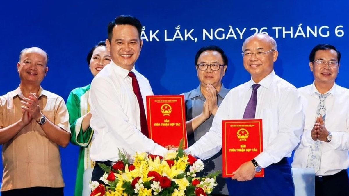 'Không để doanh nghiệp đi một mình' - Báo Tiền Phong