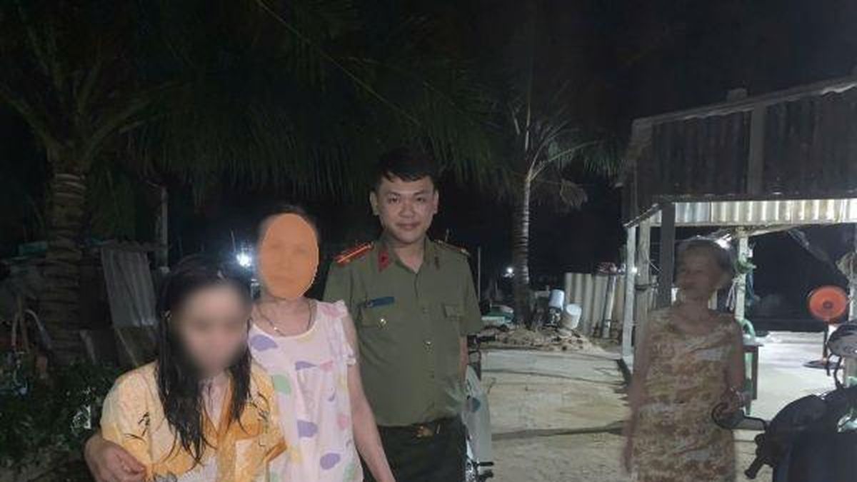 Giúp đỡ người đi lạc đoàn tụ gia đình - Chuyên trang Công an Đà Nẵng - Báo Công an Nhân dân