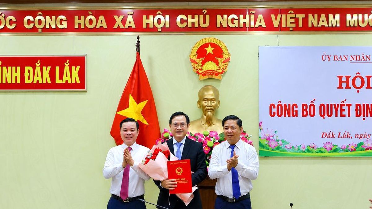 Ông Hồ Quang Đệ được bổ nhiệm làm Giám đốc Sở Xây dựng Đắk Lắk - Báo Xây Dựng