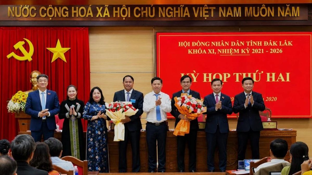 Phó Ban Tổ chức Tỉnh ủy Đắk Lắk làm Phó Chủ tịch tỉnh - Báo Tiền Phong