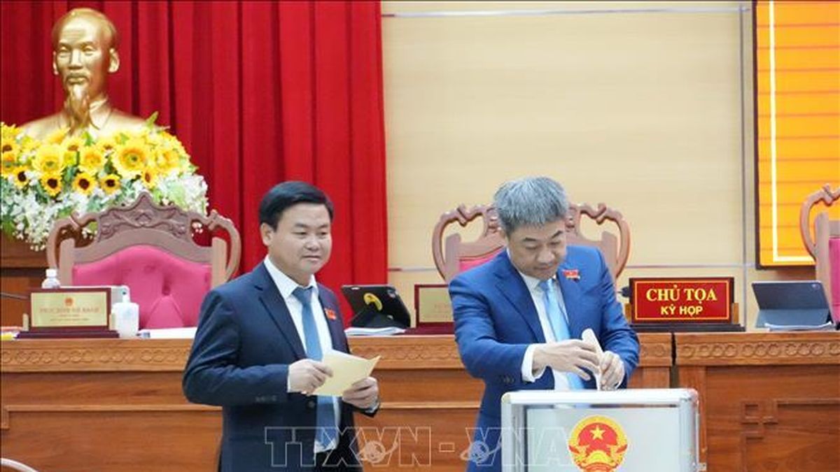Ông Y Nhuân Byă được bầu giữ chức Phó Chủ tịch UBND tỉnh Đắk Lắk - Báo Tin Tức TTXVN