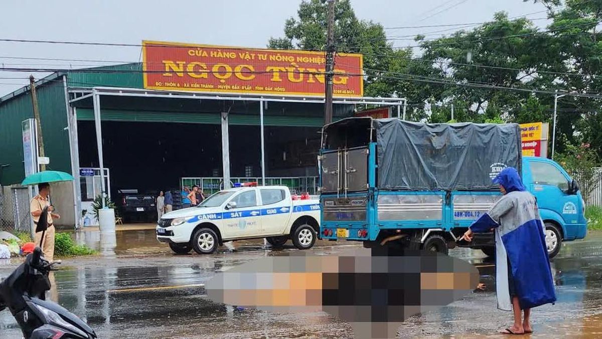 Lâm Đồng: Va chạm với xe tải trên đường Hồ Chí Minh, người đàn ông đi xe máy tử vong - Báo Xây Dựng