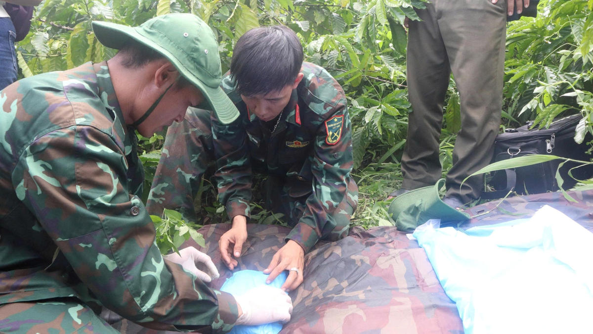 Đắk Lắk: Quy tập được 2 hài cốt liệt sĩ tại xã Krông Bông - Báo Quân Đội Nhân Dân