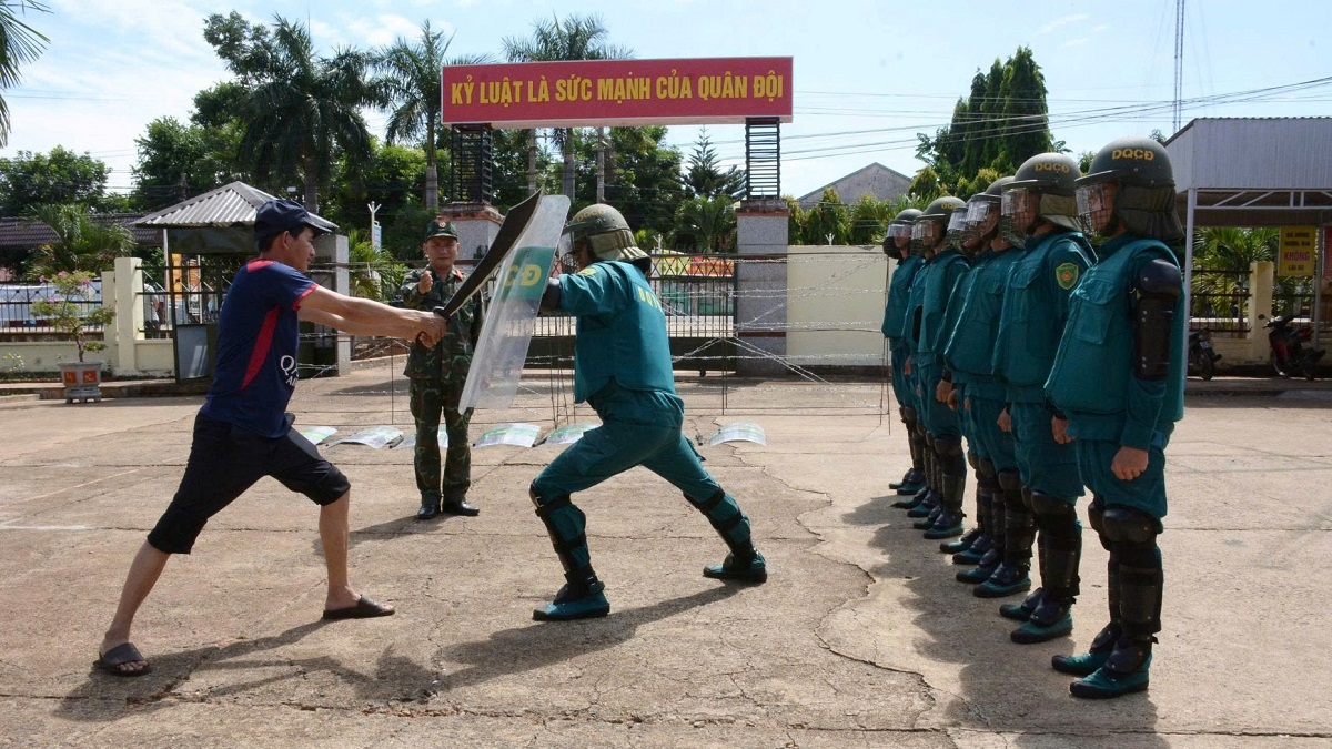 'Sao vuông' xã Ea M'droh tích cực luyện rèn - Báo Quân Đội Nhân Dân