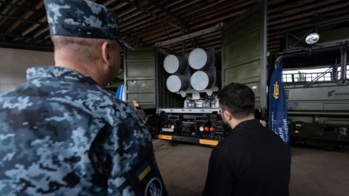 Ukraine lần đầu công khai hệ thống tên lửa phòng thủ bờ biển bí mật