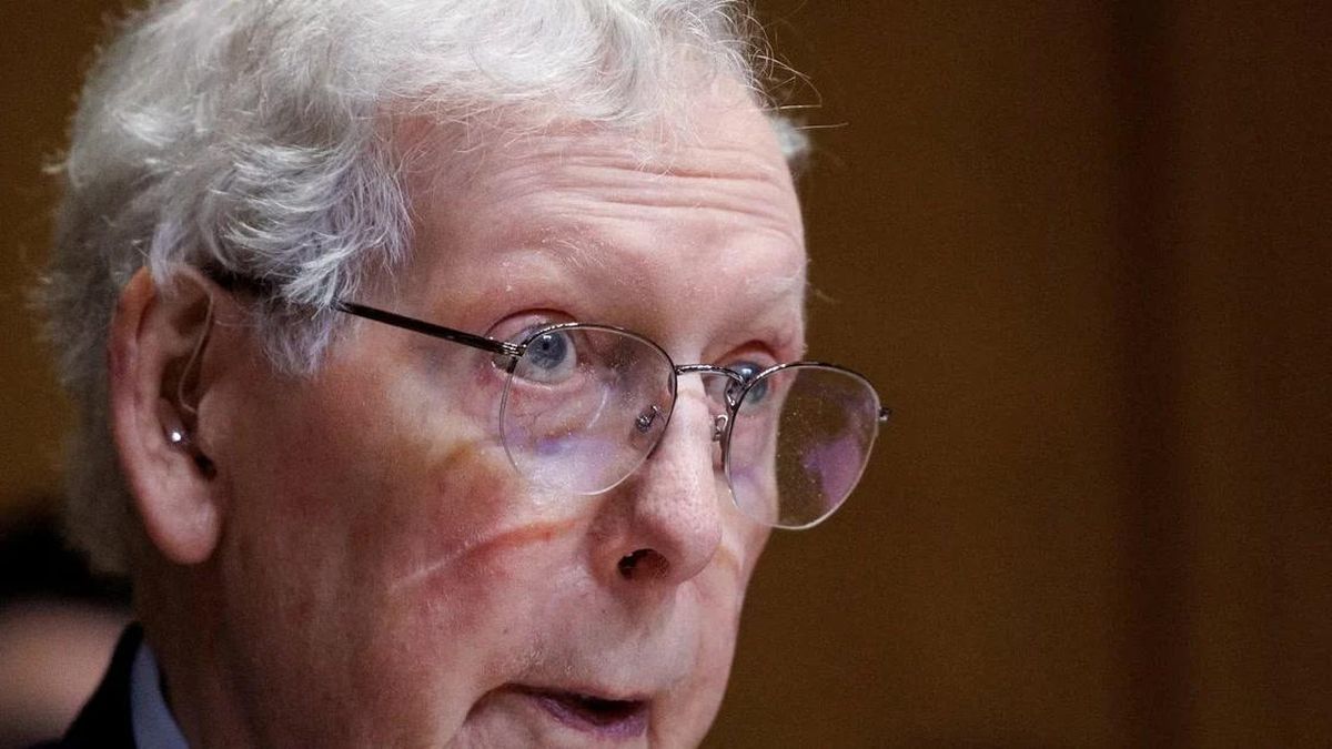 Mỹ xôn xao vì sự vắng mặt bí ẩn của Thượng nghị sĩ Mitch McConnell - Báo  Tiền Phong