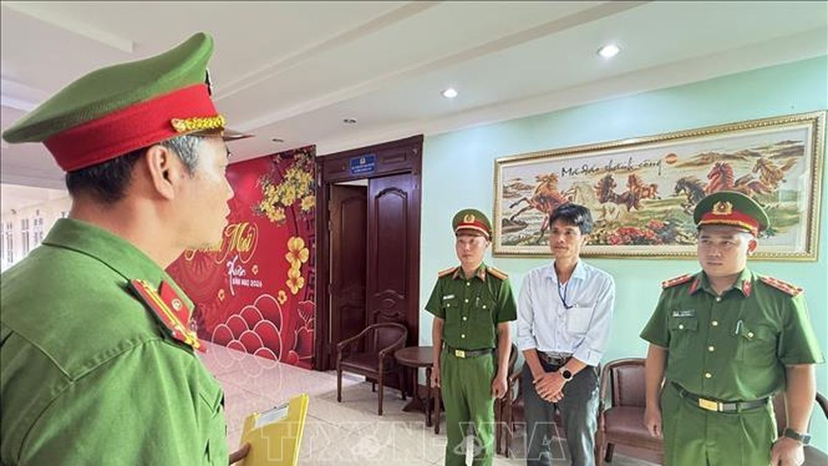 Bắt Giám đốc tạo dựng lòng tin, bán hơn 260 tấn phân bón giả - Báo Tin Tức TTXVN