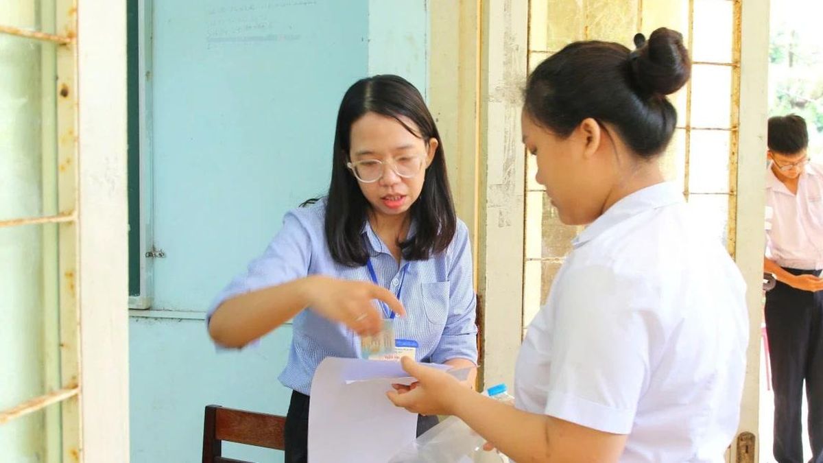 Chủ tịch tỉnh Đắk Lắk ra 'tối hậu thư' trả tiền dạy thêm giờ cho giáo viên - Báo Giáo Dục & Thời Đại