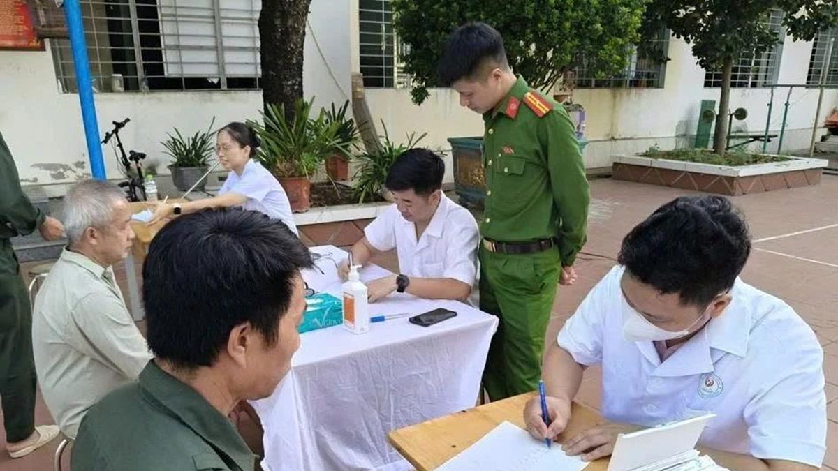 Hà Nội: Khám sức khỏe định kỳ cho học viên tại Cơ sở Cai nghiện số 3