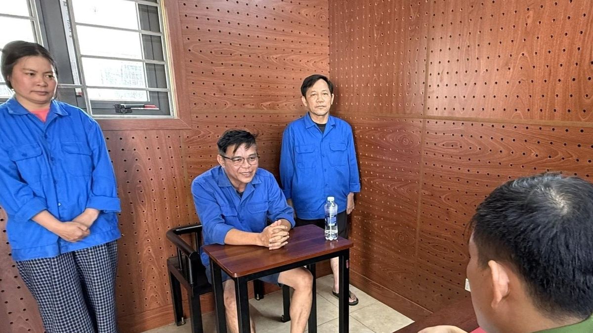 Bắt giám đốc núp bóng công ty ô tô cũ cho vay lãi nặng - Báo VietnamNet