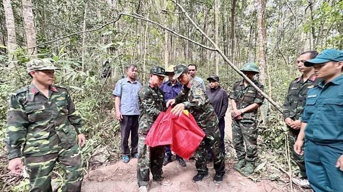 Chiến dịch 500 ngày đêm: Theo dấu đồng đội giữa đại ngàn - Bnews