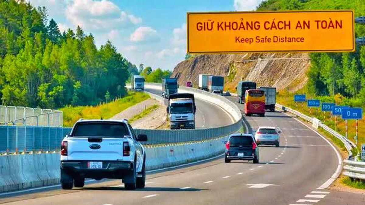 Điều chỉnh tiến độ đầu tư 7 tuyến cao tốc, hình thành các hành lang vận tải chiến lược - Báo Xây Dựng