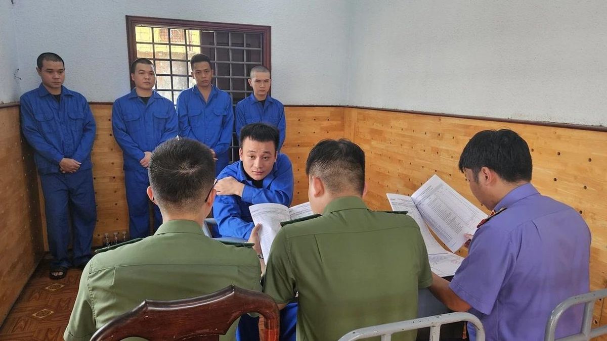 Phá đường dây rửa tiền cho tổ chức lừa đảo xuyên quốc gia - Báo Tiền Phong