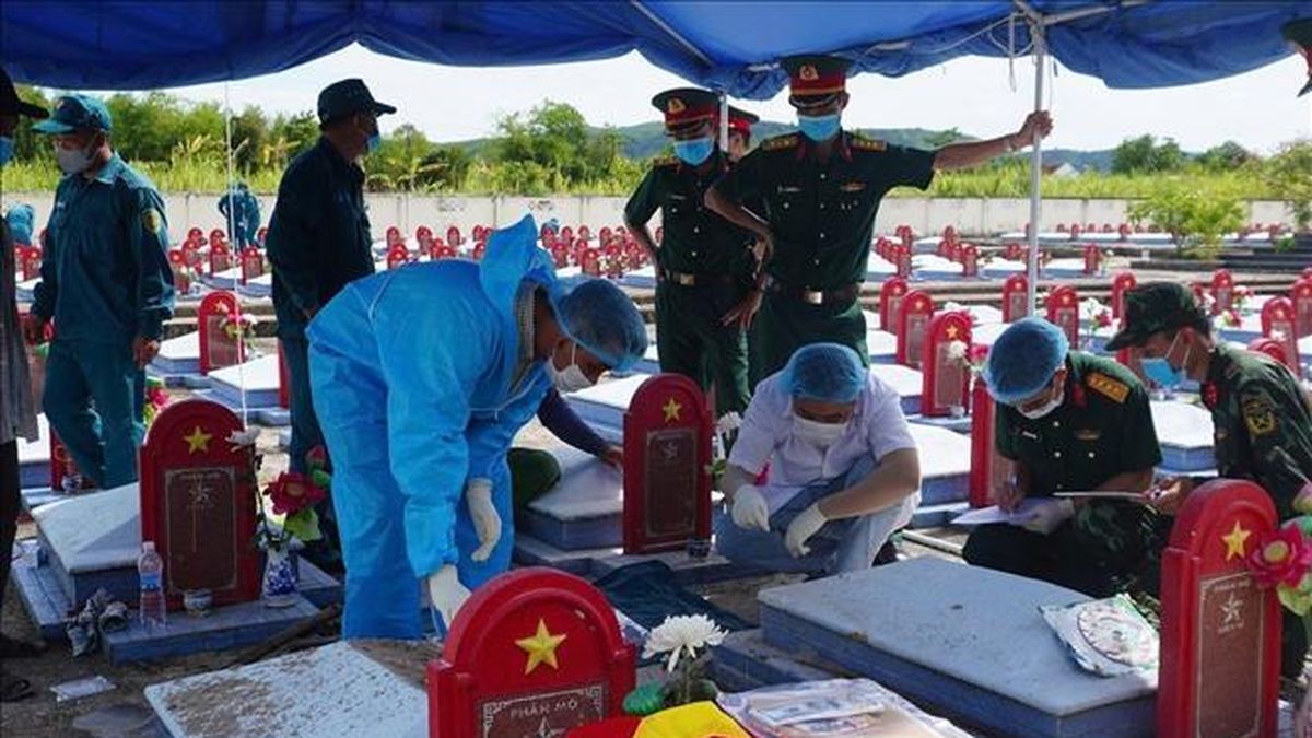 Nỗ lực tìm lại tên cho các Anh hùng liệt sĩ - Báo Tin Tức TTXVN