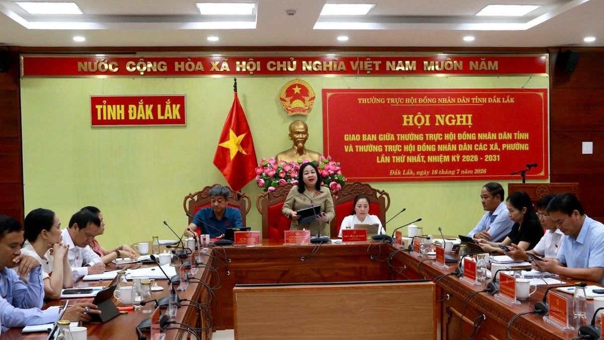 Hội nghị giao ban giữa Thường trực HĐND tỉnh Đắk Lắk và Thường trực HĐND các xã, phường lần thứ Nhất - Đại Biểu Nhân Dân
