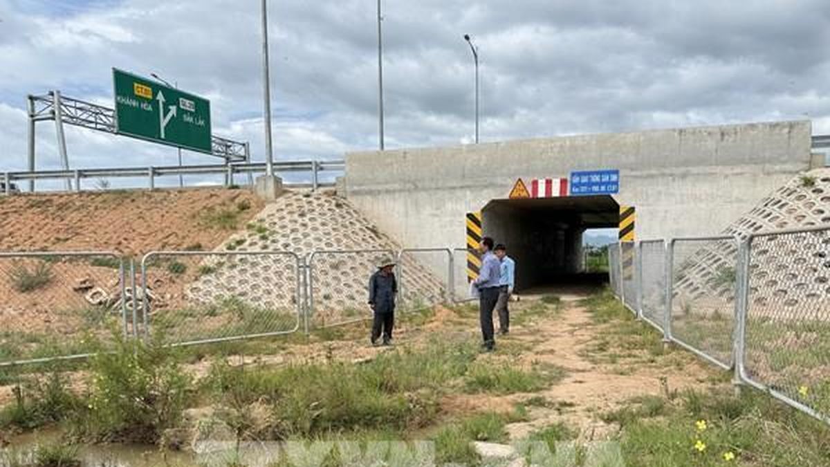 Sớm khắc phục bất cập sau khi cao tốc Chí Thạnh - Vân Phong đưa vào sử dụng - Bnews