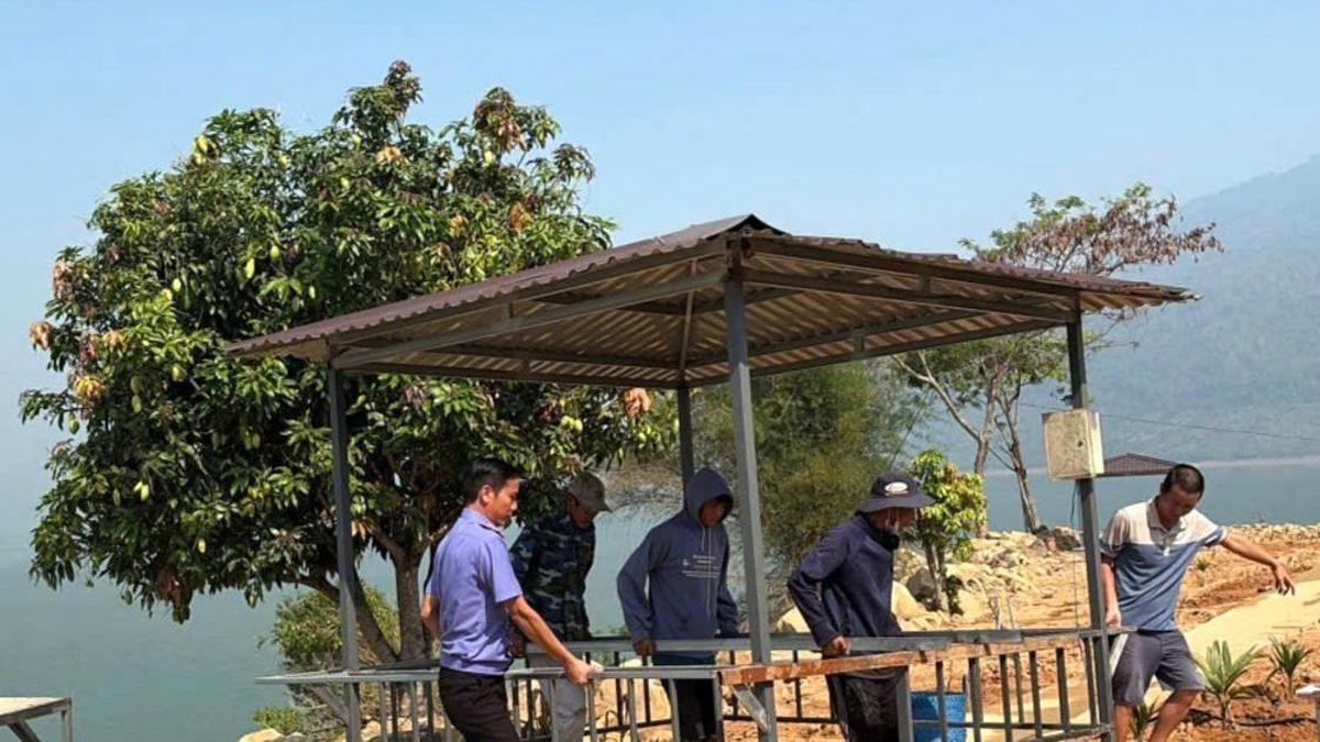 Đắk Lắk: Tháo dỡ điểm 'săn view' lấn chiếm hành lang hồ thủy điện - Đại Biểu Nhân Dân