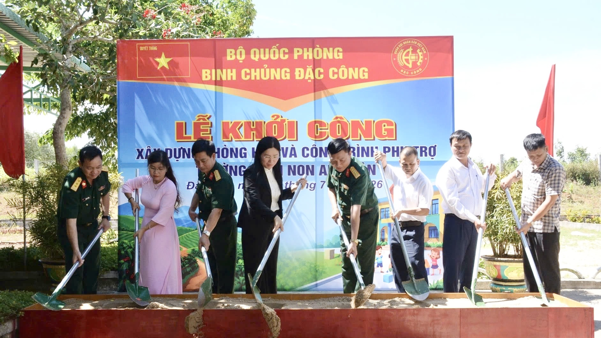Binh chủng Đặc công xây phòng học, phòng y tế tặng Trường Mầm non An Xuân - Báo Quân Đội Nhân Dân