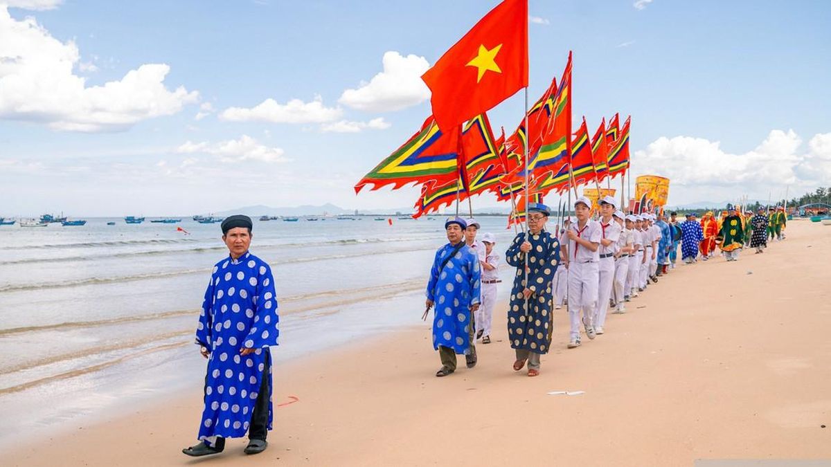 Về làng Long Thủy khám phá nét văn hóa tâm linh của làng biển 300 năm - Tạp chí Người Đưa Tin