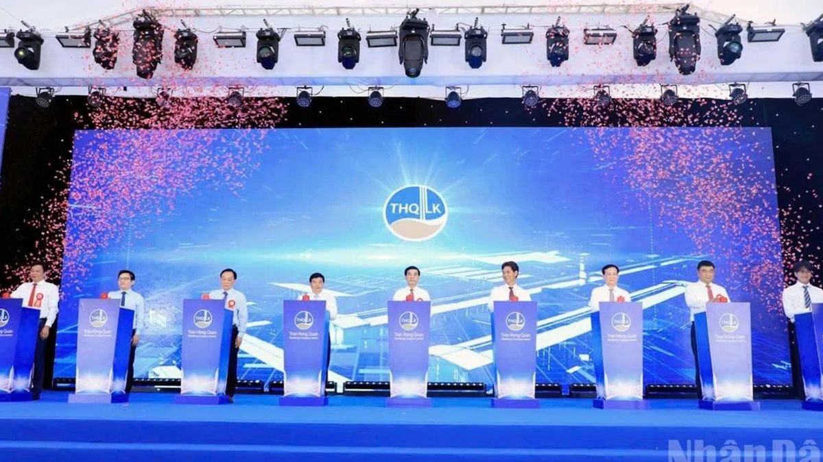 Đại tướng Phan Văn Giang dự lễ công bố sản phẩm nhôm thỏi đầu tiên của Việt Nam