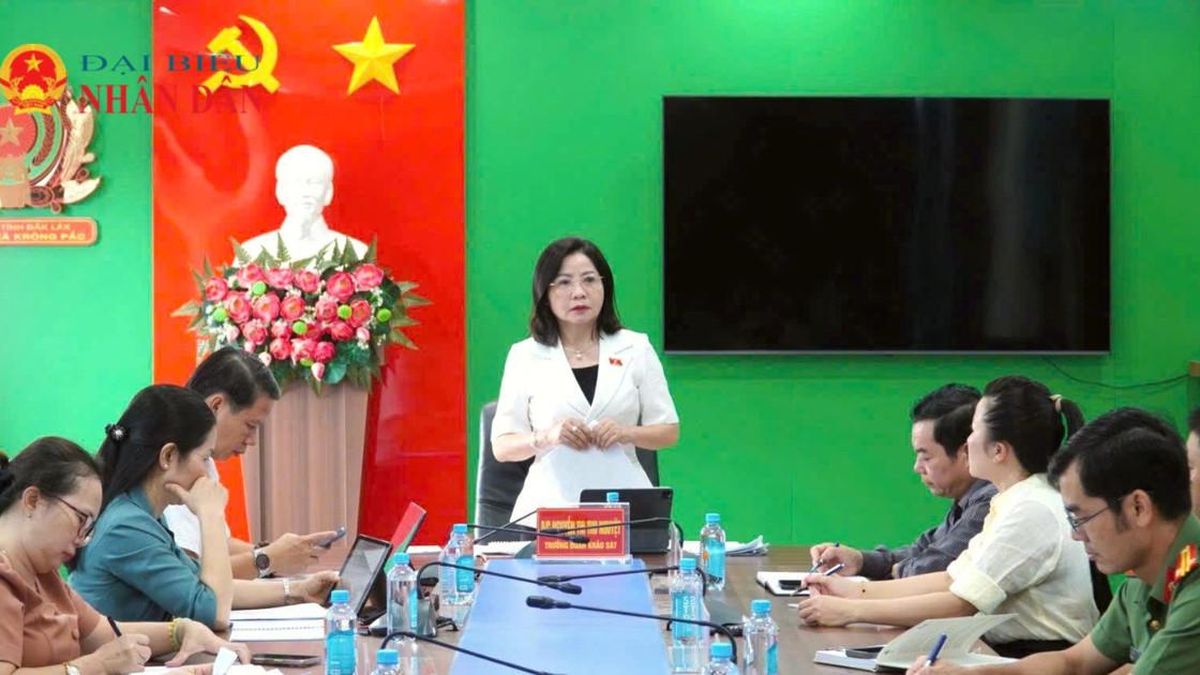 Đoàn ĐBQH tỉnh Đắk Lắk khảo sát công tác tiếp nhận, giải quyết tin báo tội phạm tại xã Krông Pắc - Đại Biểu Nhân Dân