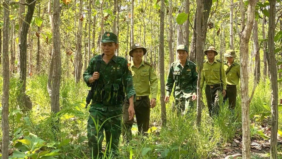 Giữ đường biên từ những buôn làng yên ổn - Báo VTC News