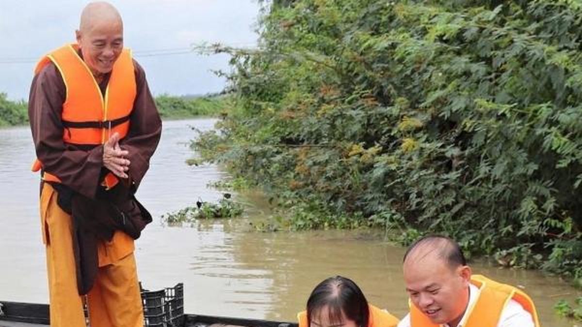Đắk Lắk: Xã Krông Ana thả hơn 52.000 con cá giống tái tạo nguồn lợi thủy sản - Nông nghiệp Hữu cơ Việt Nam
