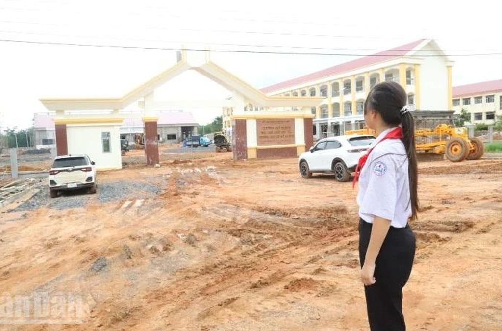 Đắk Lắk ban hành kế hoạch tuyển sinh vào học tại trường phổ thông nội trú tiểu học và trung học cơ sở xã biên giới năm học 2026-2027 - Báo Nhân Dân