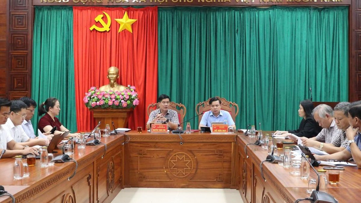 Khẩn trương sắp xếp, bố trí nhân sự quản lý cơ sở giáo dục - Báo Chính Phủ