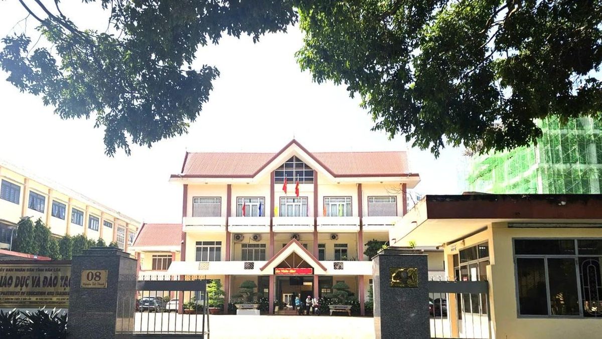 Đắk Lắk xử lý thí sinh dùng điện thoại gian lận thi tốt nghiệp THPT - Báo Tiền Phong