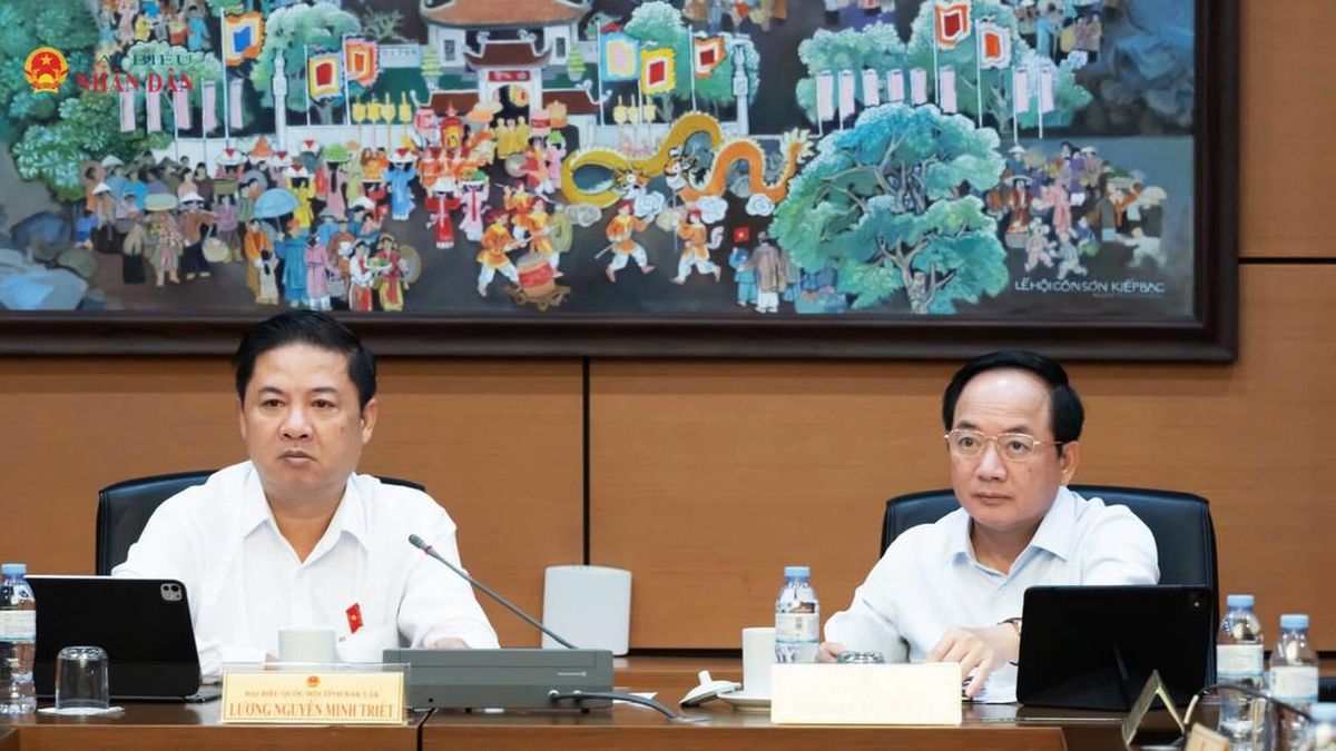 Hoàn thiện cơ chế đưa pháp luật đến gần người dân - Đại Biểu Nhân Dân