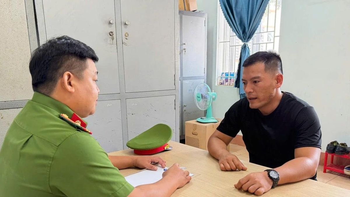 Tạm giữ đối tượng đạp ngã người đàn ông đang chạy xe trên đường - Báo Công An Nhân Dân