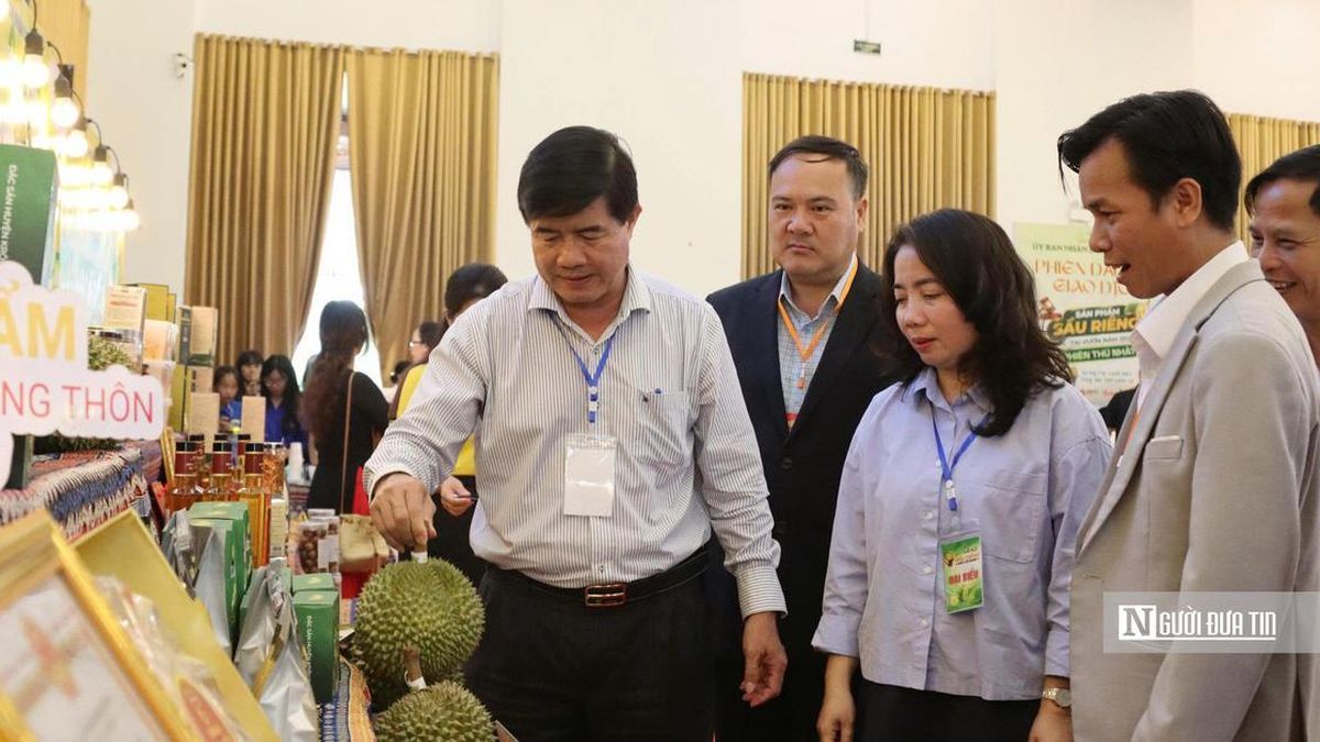 Lễ hội Sầu riêng Đắk Lắk 2026: Nữ bí thư xã cùng livestream bán hàng cho người dân, doanh nghiệp - Tạp chí Người Đưa Tin