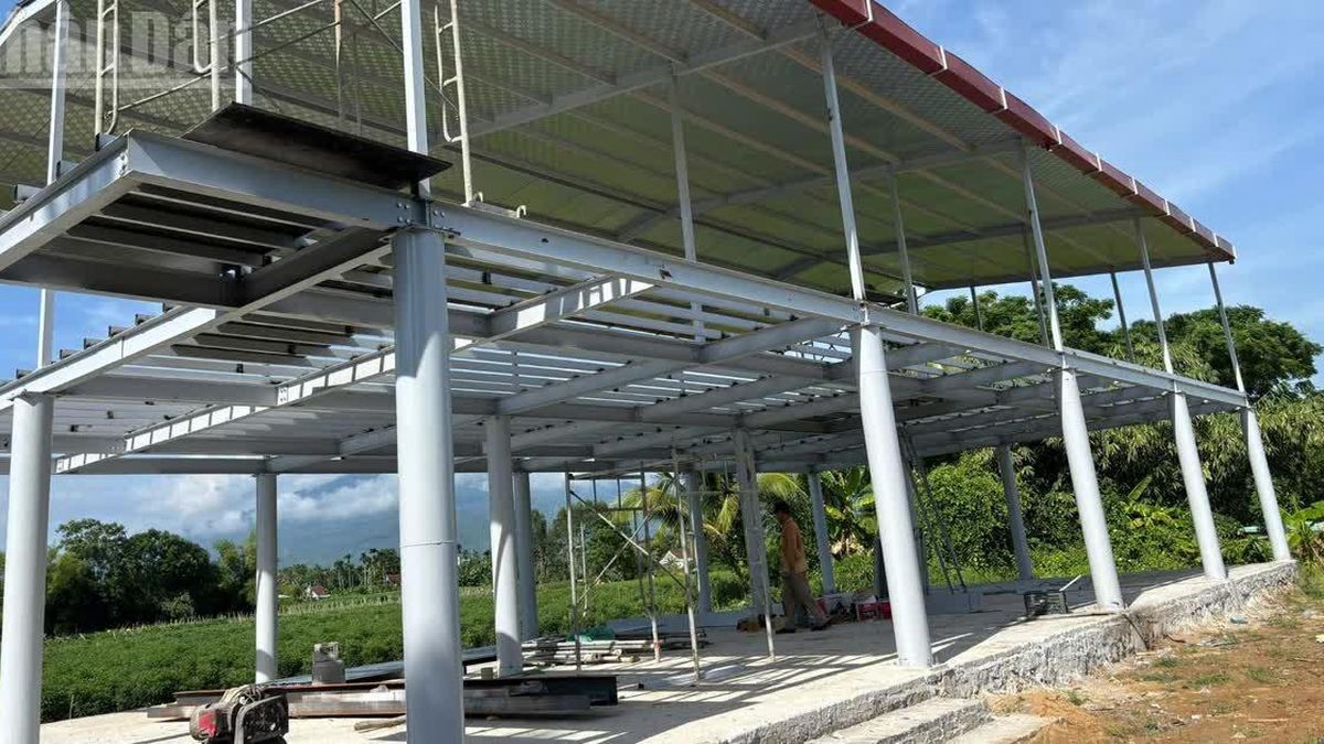 Đắk Lắk đẩy nhanh tiến độ thi công nhà tránh lũ - Báo Nhân Dân
