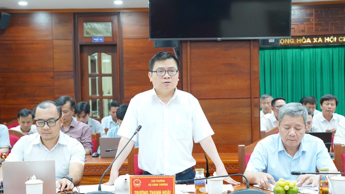 Thứ trưởng Trương Thanh Hoài làm việc với tỉnh Đắk Lắk về phát triển công nghiệp, năng lượng - Tạp chí Công thương